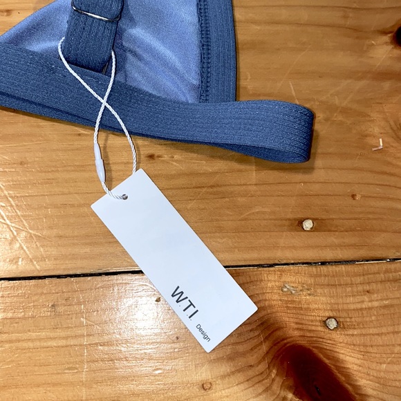 W.T.I. design bikini top - Picture 3 of 5